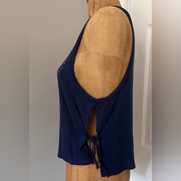 PINK Victoria's Secret Blue Tank Top with Pink Logo - Picture 2 of 6